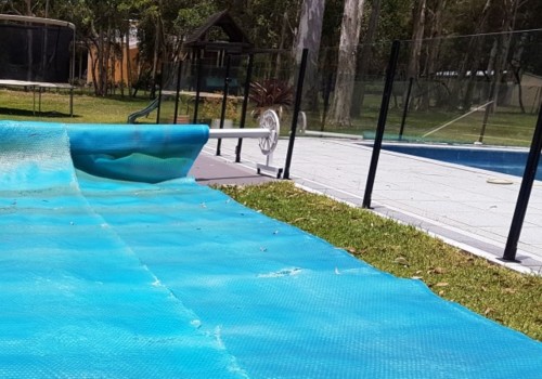 Should I Leave the Pool Cover On in the Sun?