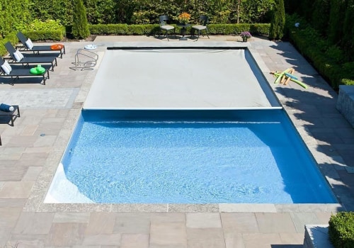 Can automatic pool cover be used in winter?